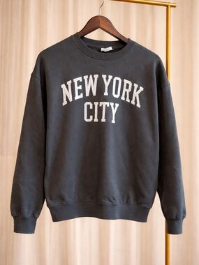 Reflex Dark Green Crewneck Sweatshirt with White 'New York City' Print
